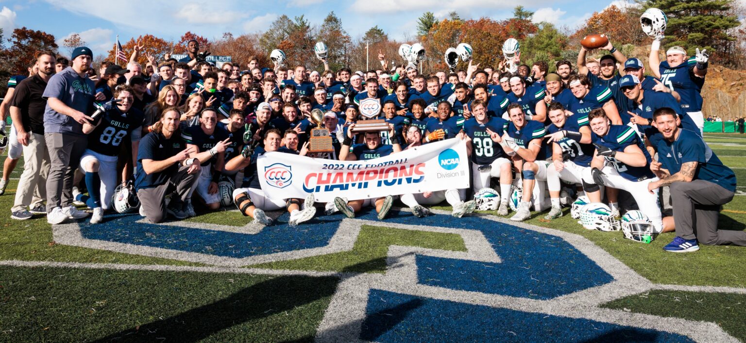 Endicott College Football Coaches Show with Paul McGonagle Gulls Win