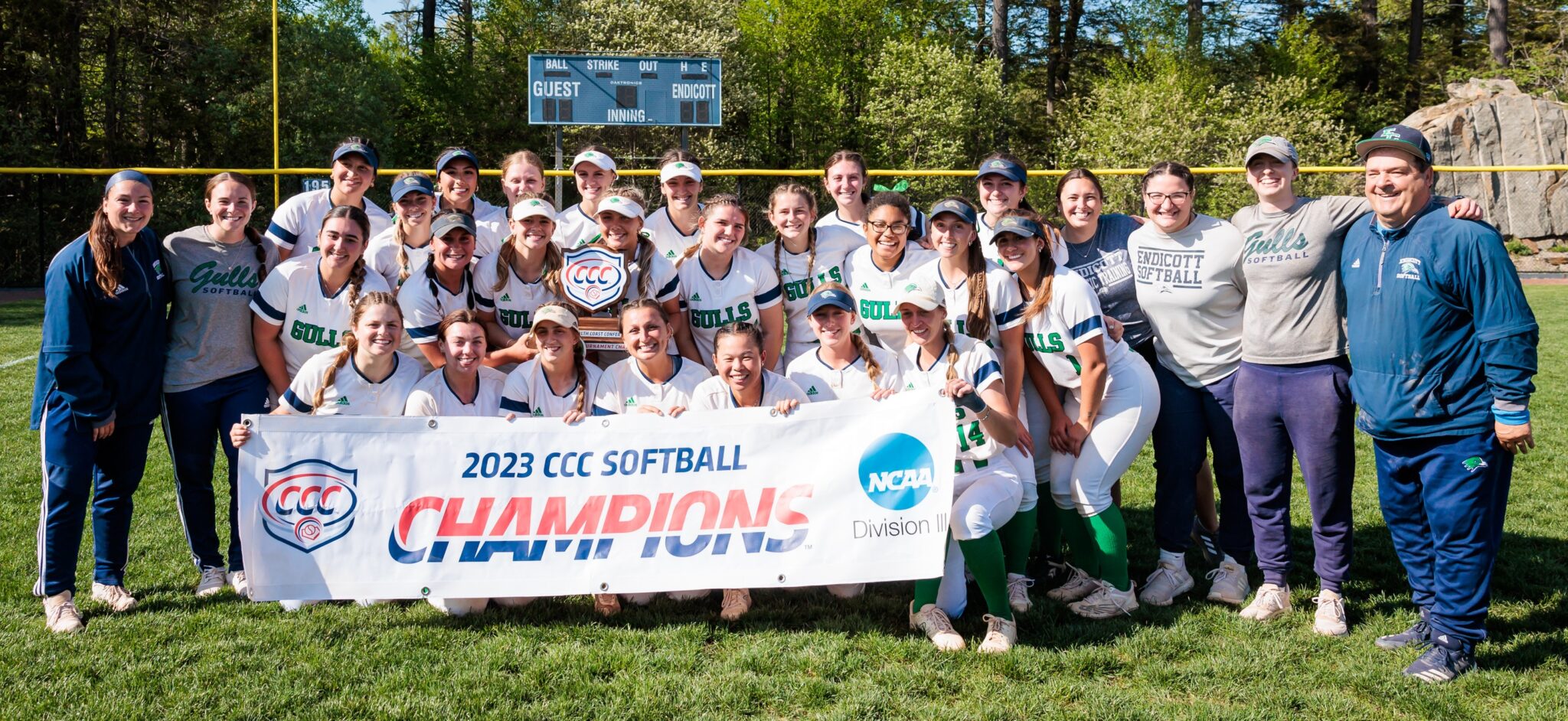 Endicott Softball Wins League Title Gulls Sweep Western New England