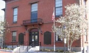 Newburyport:  City Hall Building Update – Potential Health Risk Due to Mold